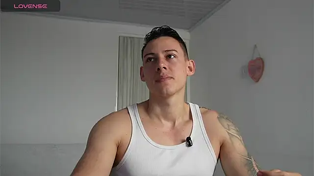 Muscle King Cum online show from 04/14/26, 01:39