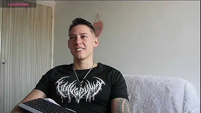 Muscle King Cum online show from 06/24/26, 01:43