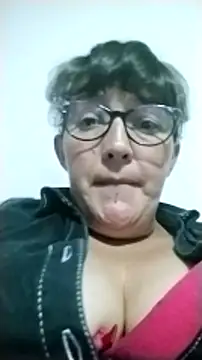 saraqueen   online show from 12/28/24, 06:17