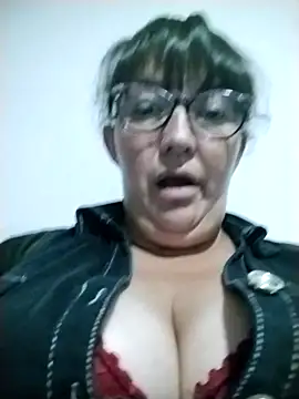 saraqueen   online show from 12/29/24, 04:16
