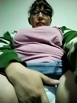 saraqueen   online show from 01/08/25, 05:27