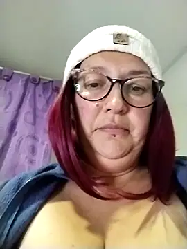 saraqueen   online show from 01/31/25, 07:18