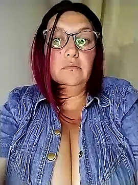 saraqueen   online show from 03/02/25, 05:33