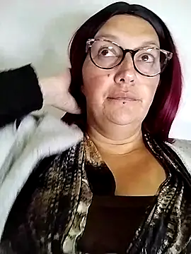 saraqueen   online show from 03/21/25, 03:33