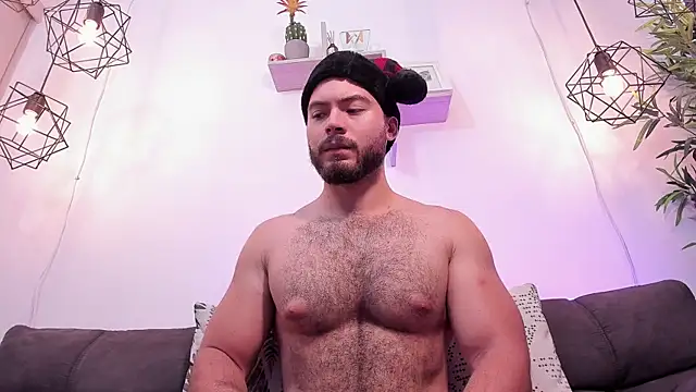 SebastianVilla  online show from 12/24/24, 06:39