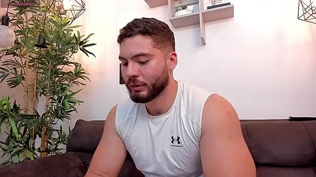 SebastianVilla  online show from 11/11/25, 11:38