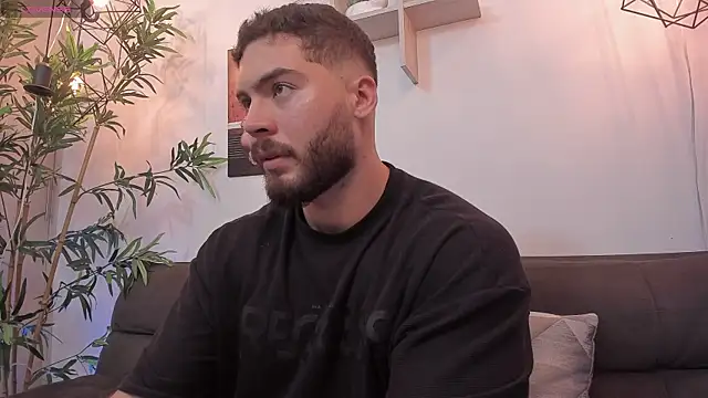 SebastianVilla  online show from 11/27/25, 12:35