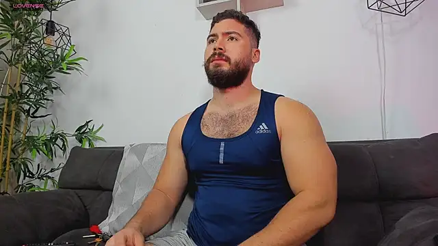 SebastianVilla  online show from 05/14/26, 12:28