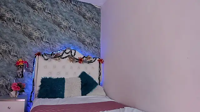 CAMILLEN PETTID online show from 12/18/24, 07:30