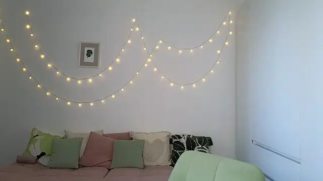 AliciaNewell online show from 07/09/26, 04:16