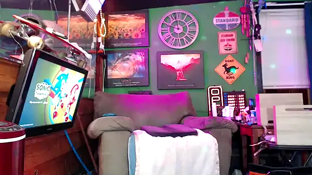 Brooke-lynn online show from 02/09/25, 03:00