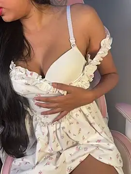 sneha babe online show from 06/08/26, 08:15