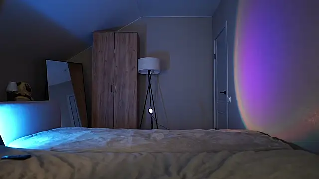 Snapshot of VikkiLustfull chatting on 11/19/25, 12:16 VikkiLustfull online show from 11/19/25, 12:16