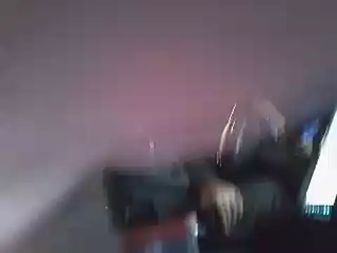 Snapshot of parejamlga58 chatting on 12/05/25, 06:48 parejamlga58 online show from 12/05/25, 06:48