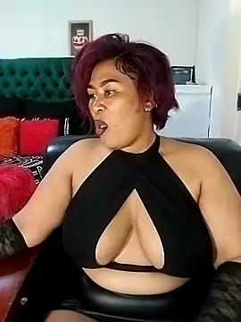 Snapshot of KINKYTEE20 chatting on 11/27/25, 06:10 KINKYTEE20 online show from 11/27/25, 06:10