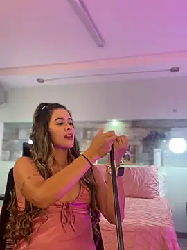 Snapshot of Emilia_Bakerr chatting on 01/12/25, 06:16 Emilia Bakerr online show from 01/12/25, 06:16