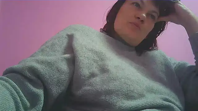 Lucinka1 online show from 12/01/24, 04:29