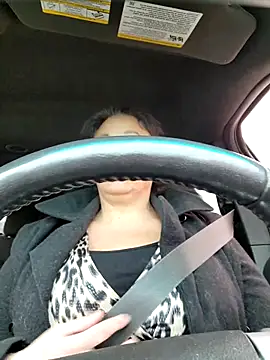 sweetkitty111 online show from 12/15/25, 08:57