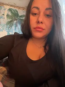 Snapshot of DaisyStreet chatting on 11/01/25, 02:30 DaisyStreet online show from 11/01/25, 02:30