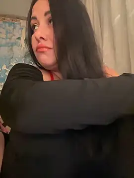 Snapshot of DaisyStreet chatting on 11/08/25, 06:51 DaisyStreet online show from 11/08/25, 06:51