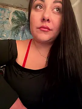 Snapshot of DaisyStreet chatting on 11/09/25, 03:32 DaisyStreet online show from 11/09/25, 03:32