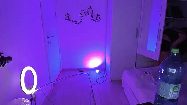 KaylaLaine online show from 09/26/25, 06:06