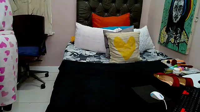 Brunettedevon33 online show from 07/21/26, 07:16