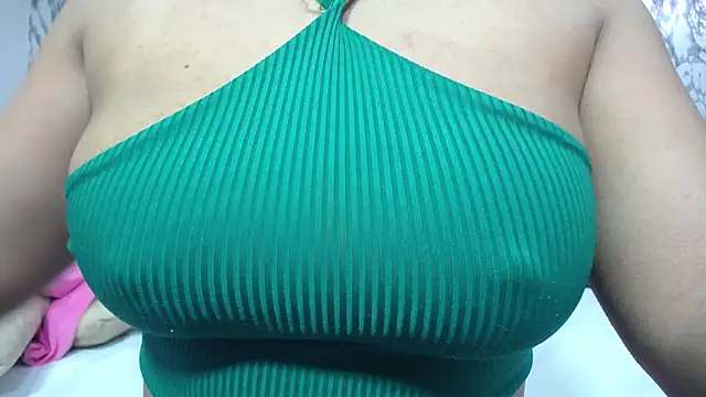 Hannagarces online show from 12/24/24, 10:33