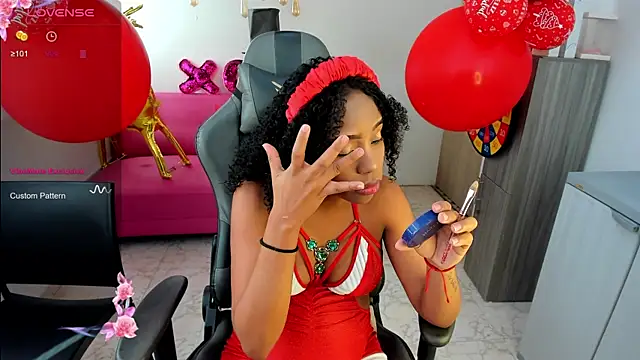 lia 16 online show from 12/31/24, 02:36