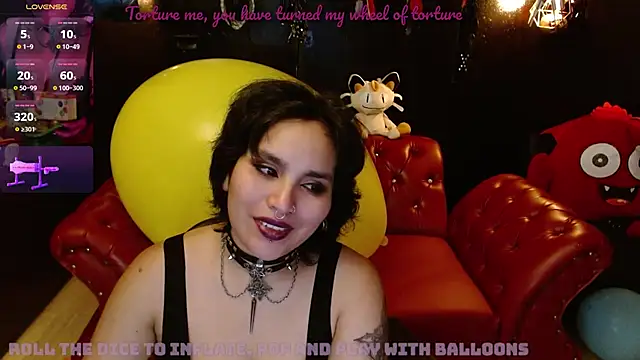 kureiji hentaii online show from 12/18/24, 10:08
