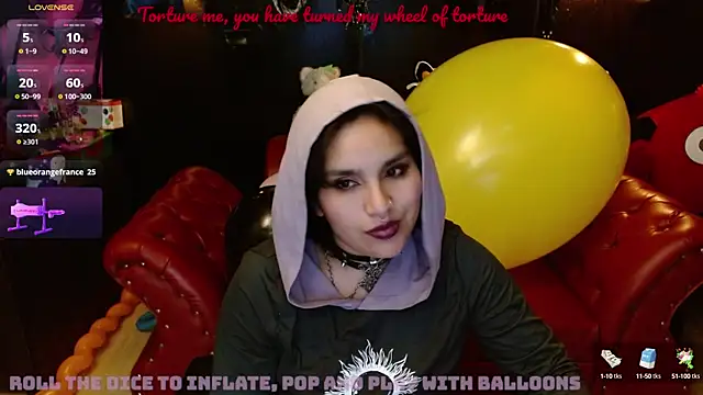kureiji hentaii online show from 12/18/24, 03:22