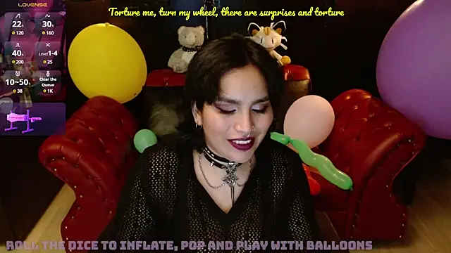kureiji hentaii online show from 12/28/24, 08:37