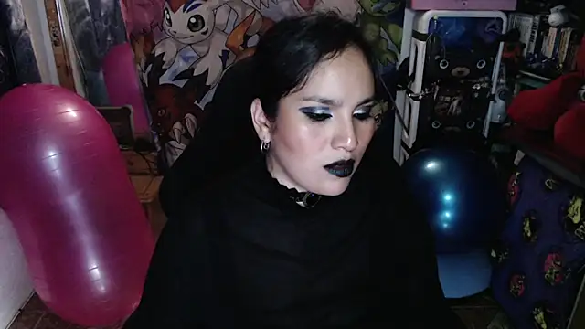 kureiji hentaii online show from 05/17/26, 01:03