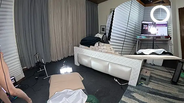 Alondra fetish online show from 12/29/24, 03:44