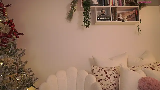 EmilyxRose - online show from 12/17/24, 07:15