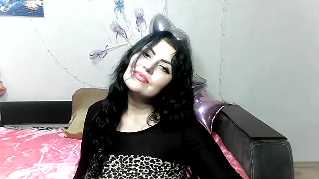 kataleya94 online show from 12/19/24, 10:53
