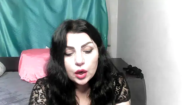 kataleya94 online show from 02/02/25, 11:42