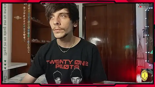 Snapshot of tobix_ chatting on 12/28/24, 11:26 tobix online show from 12/28/24, 11:26