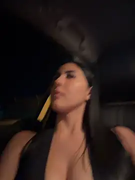 MarianaBenz online show from 07/14/26, 02:16