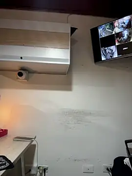 MarianaBenz online show from 07/21/26, 11:40