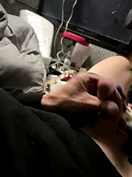 Snapshot of Followthepiper chatting on 09/24/25, 07:01 Followthepiper online show from 09/24/25, 07:01