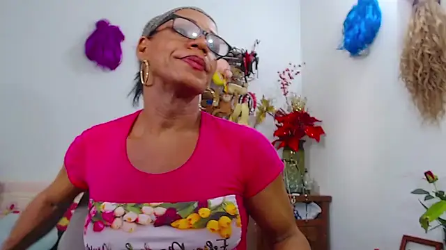 Snapshot of bardotbigcockts chatting on 11/12/25, 08:52 bardotbigcockts online show from 11/12/25, 08:52