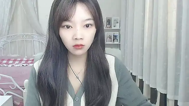 Jenny-Z online show from 10/27/25, 01:42