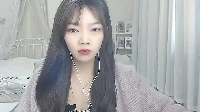 Jenny-Z online show from 11/30/25, 02:15