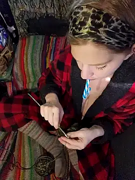 shadow199393 online show from 12/19/24, 08:55