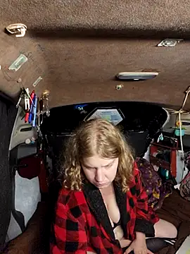 shadow199393 online show from 11/16/25, 09:53