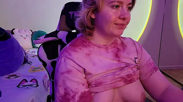 InternetFairy XO online show from 01/22/25, 09:13