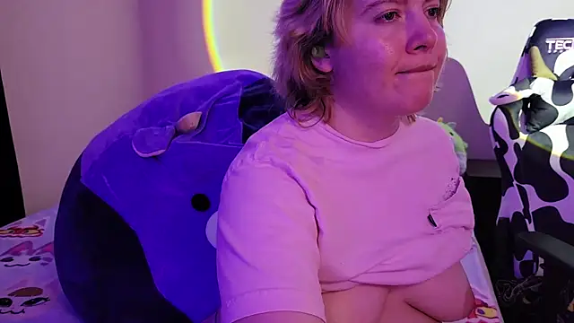 InternetFairy XO online show from 01/31/25, 12:18