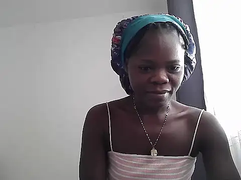 petiteebony 81 online show from 02/15/25, 06:55