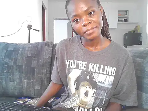 petiteebony 81 online show from 09/17/25, 10:06